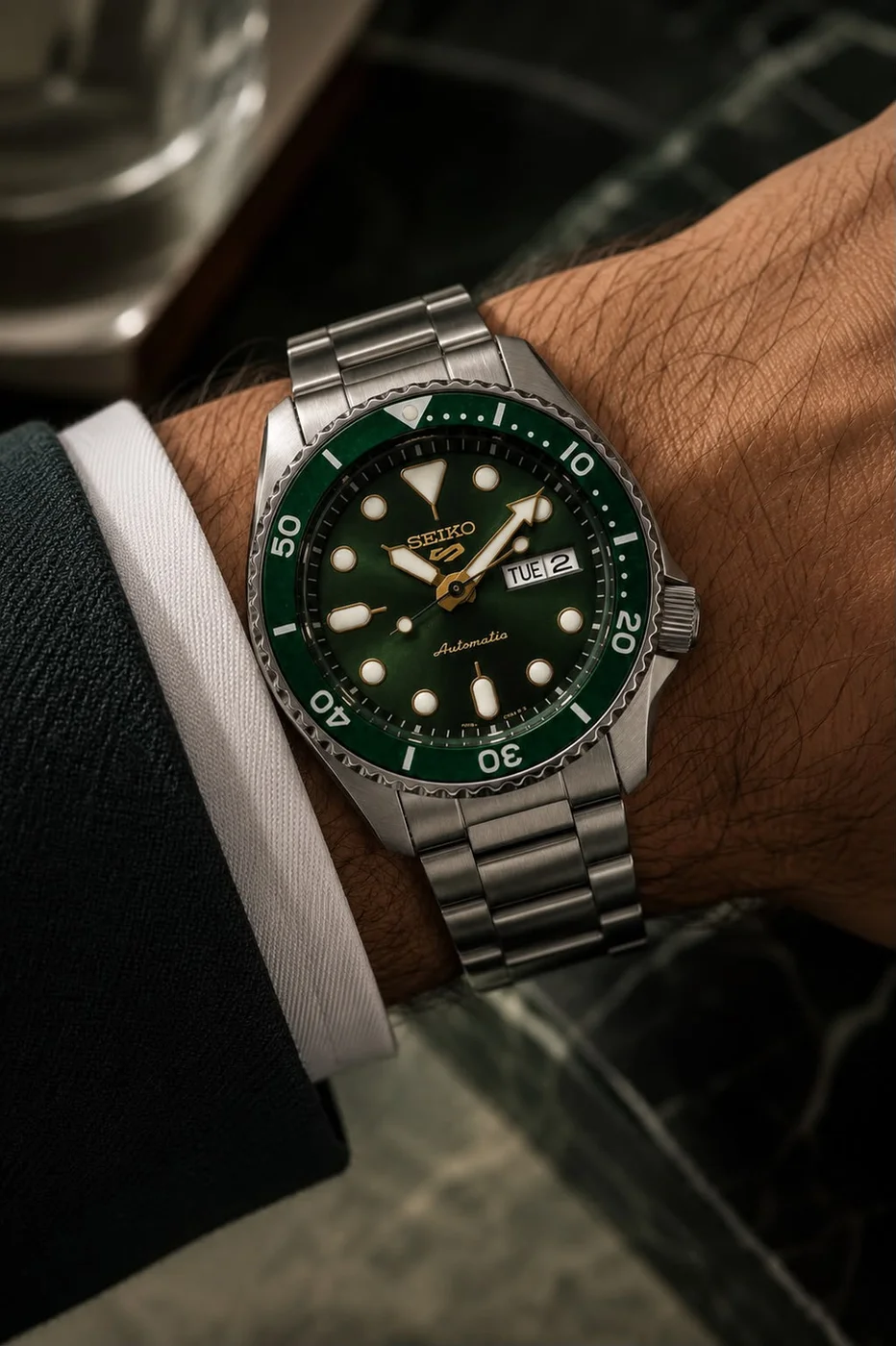Relógio Seiko 5 Sports SRPD63B1 automático verde masculino com pulseira de aço — foto 3