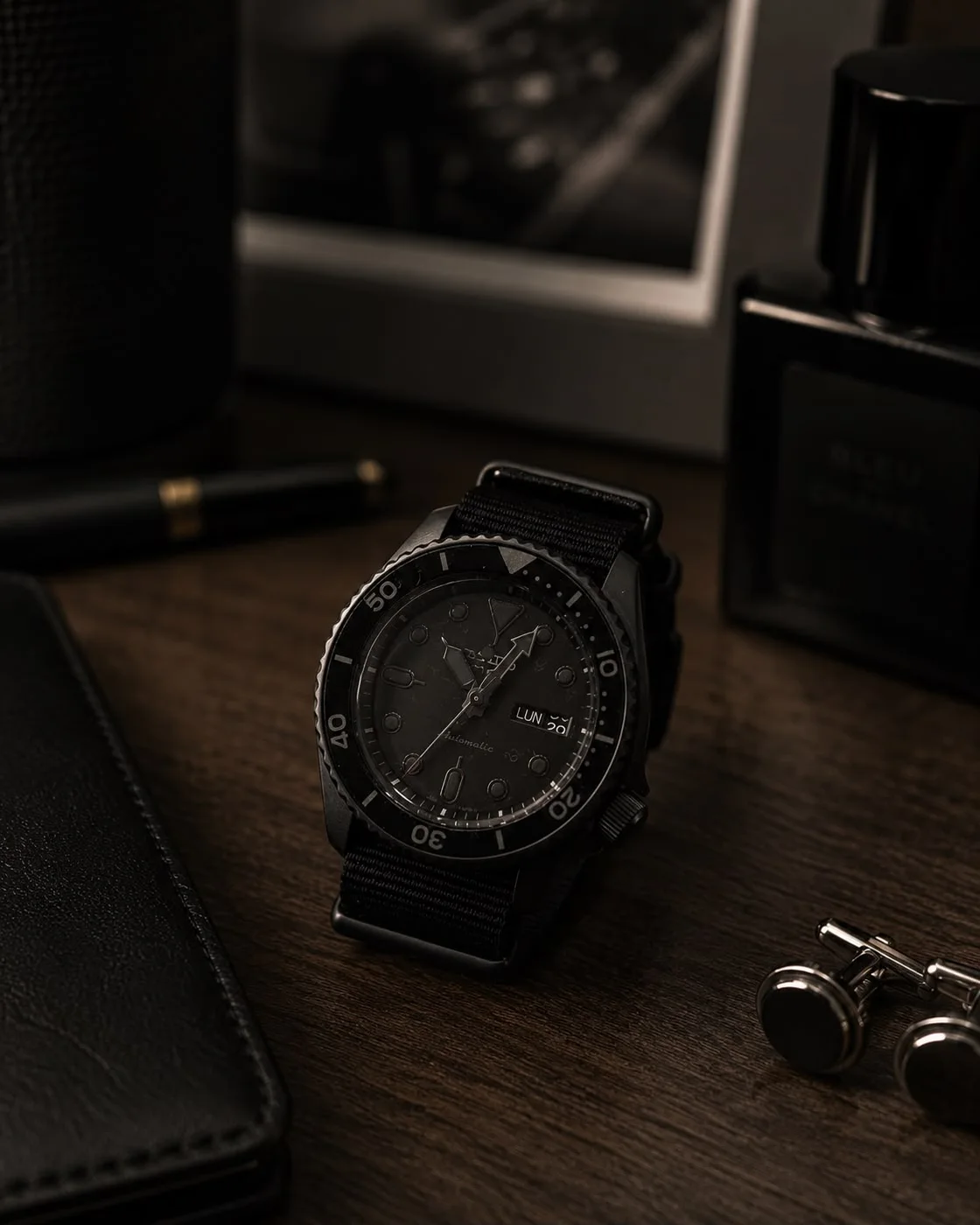 Relógio Seiko 5 Sports SRPD79K1 automático preto