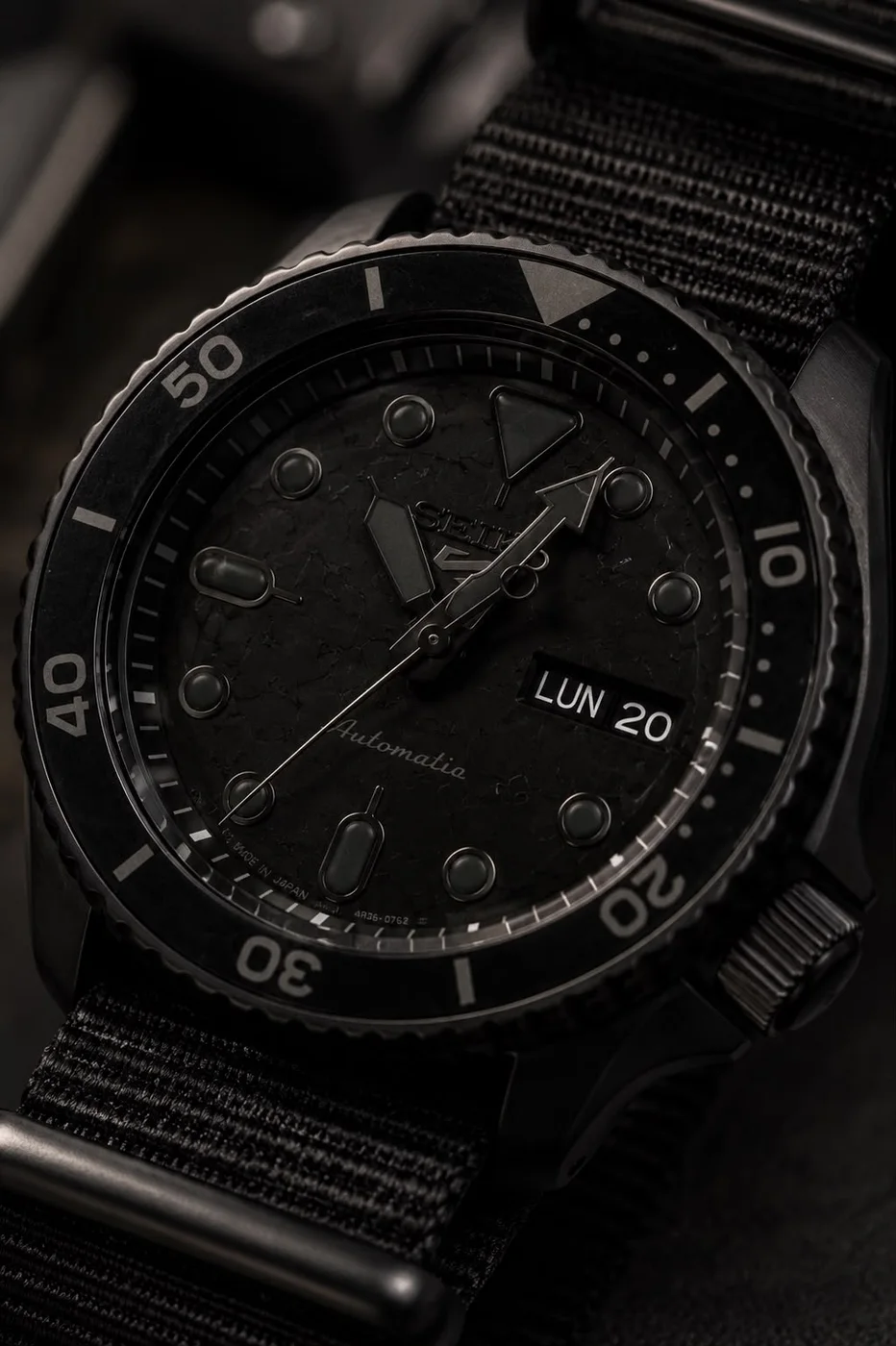 Relógio Seiko 5 Sports SRPD79K1 automático preto — foto 2