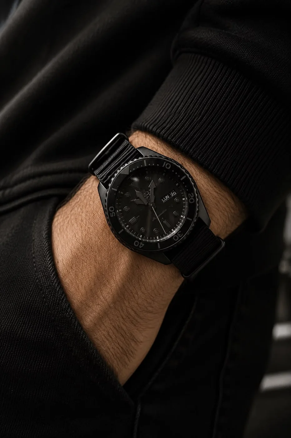 Relógio Seiko 5 Sports SRPD79K1 automático preto — foto 5
